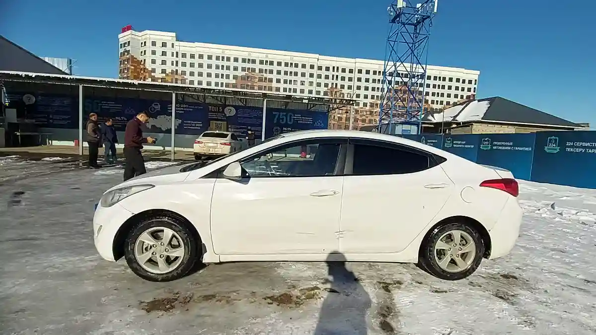 Hyundai Elantra 2013 года за 5 500 000 тг. в Шымкент