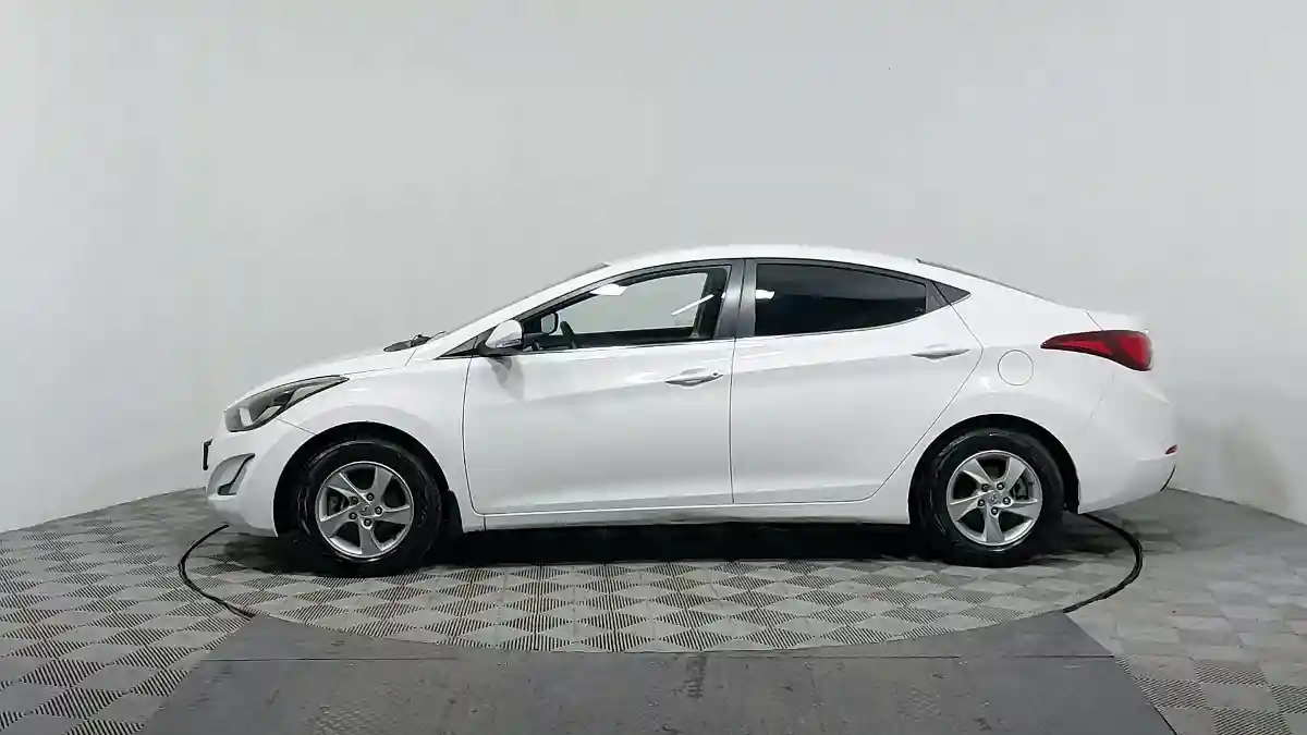 Hyundai Elantra 2014 года за 5 990 000 тг. в Астана