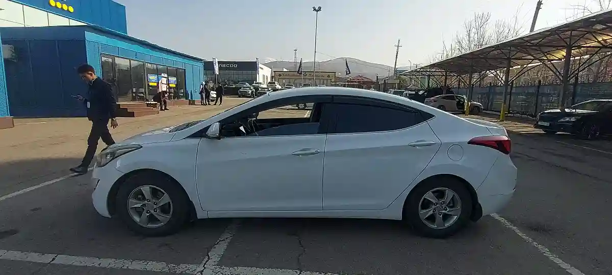 Hyundai Elantra 2015 года за 5 800 000 тг. в Алматы