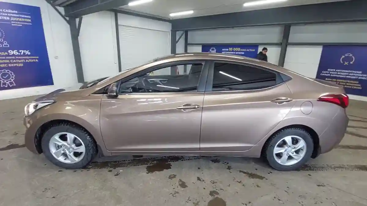 Hyundai Elantra 2016 года за 8 000 000 тг. в Астана