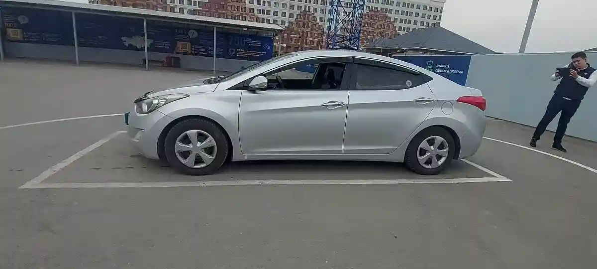 Hyundai Avante 2011 года за 5 000 000 тг. в Шымкент