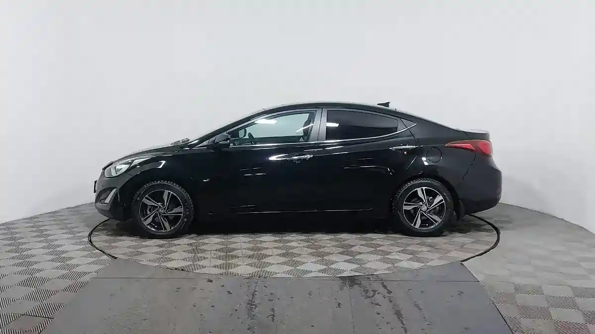 Hyundai Elantra 2016 года за 7 290 000 тг. в Астана