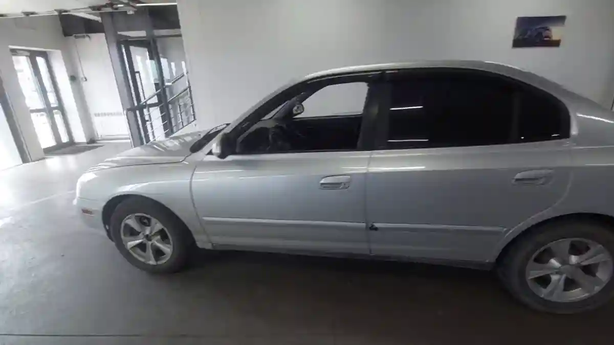 Hyundai Elantra 2002 года за 2 500 000 тг. в Астана