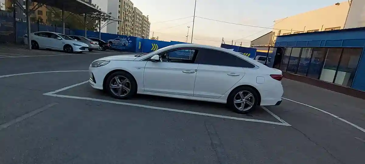 Hyundai Sonata 2017 года за 7 700 000 тг. в Алматы