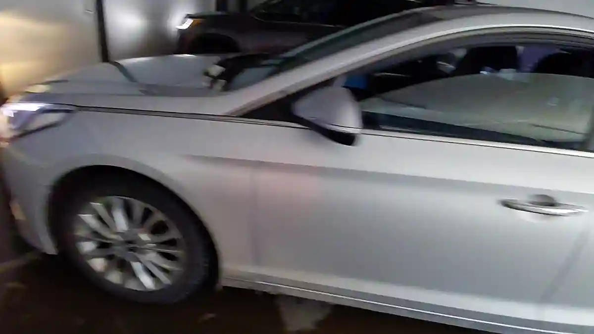 Hyundai Sonata 2014 года за 8 000 000 тг. в Астана