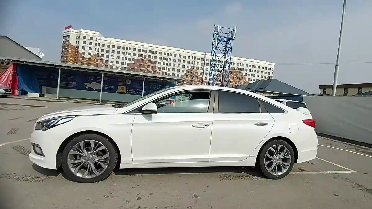 Hyundai Sonata 2015 года за 9 000 000 тг. в Шымкент