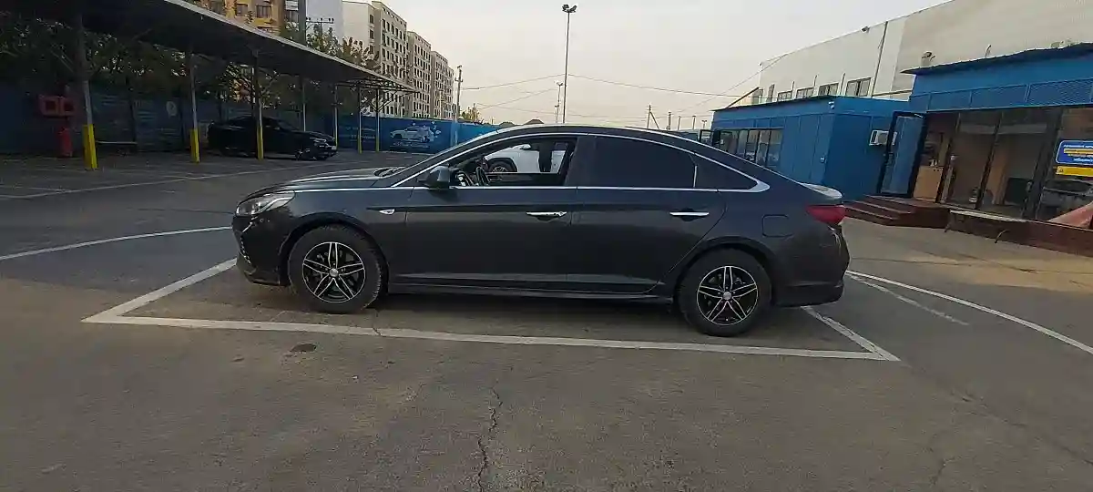 Hyundai Sonata 2019 года за 8 500 000 тг. в Алматы
