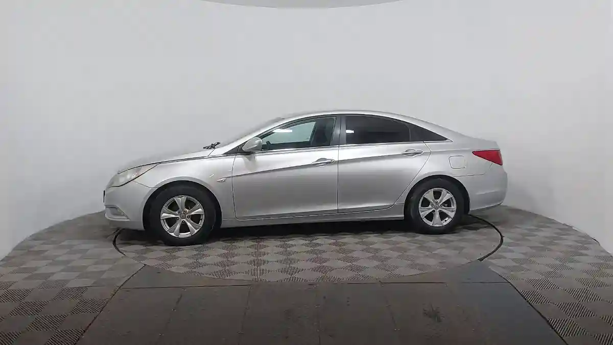 Hyundai Sonata 2011 года за 5 550 000 тг. в Астана