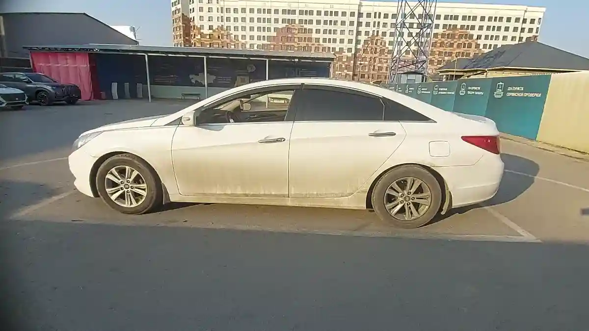 Hyundai Sonata 2010 года за 5 700 000 тг. в Шымкент