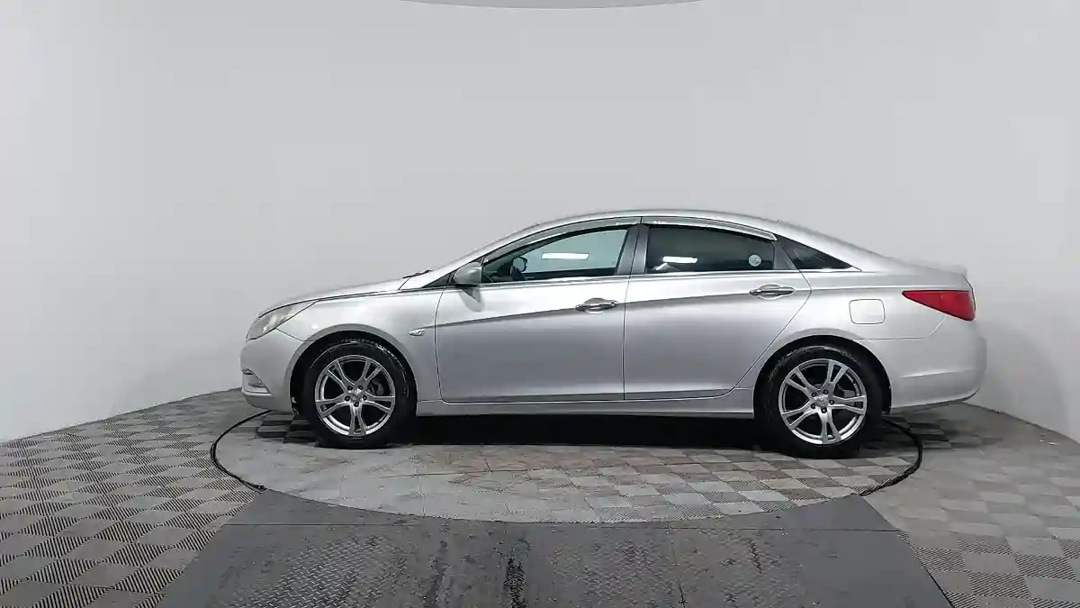 Hyundai Sonata 2010 года за 5 290 000 тг. в Астана