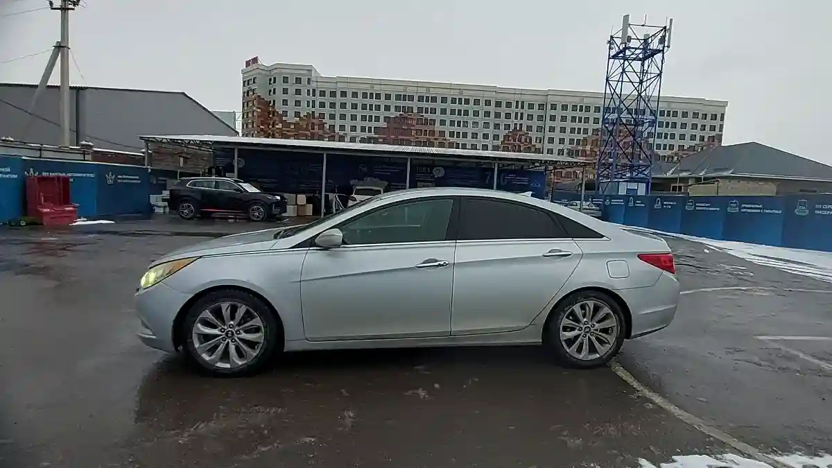 Hyundai Sonata 2011 года за 5 500 000 тг. в Шымкент