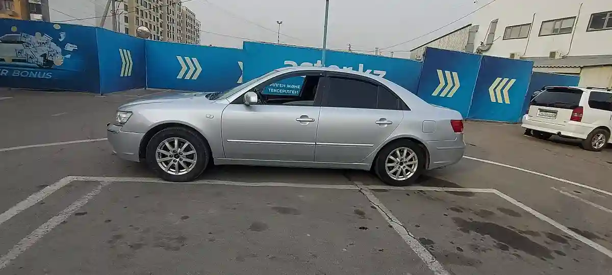 Hyundai Sonata 2004 года за 2 000 000 тг. в Алматы