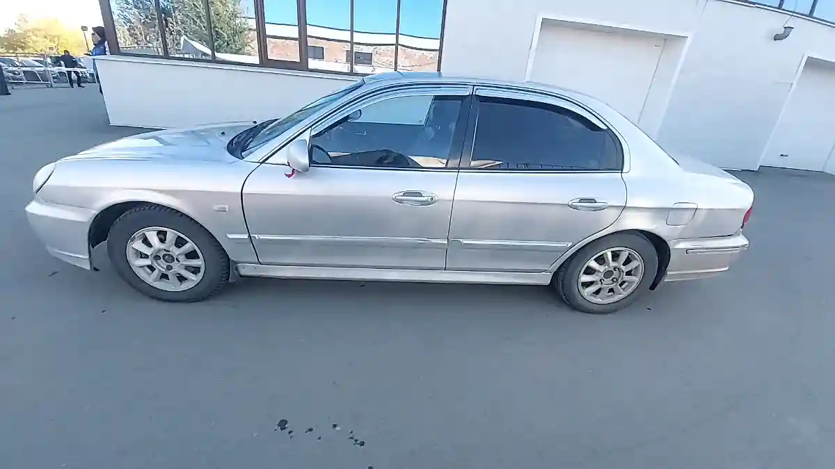 Hyundai Sonata 2002 года за 2 500 000 тг. в Актобе