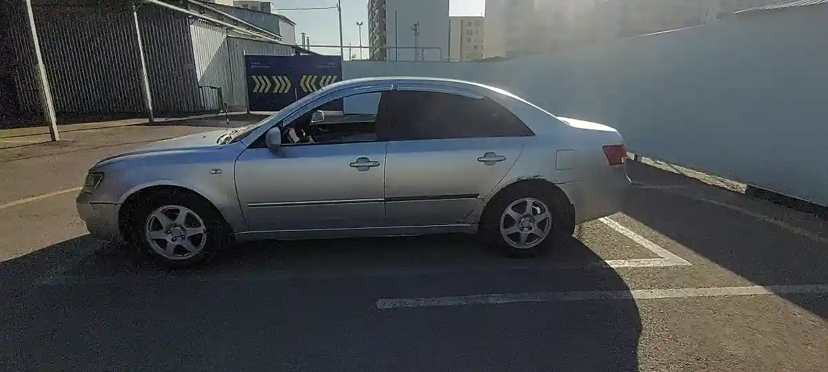 Hyundai Sonata 2004 года за 4 500 000 тг. в Алматы