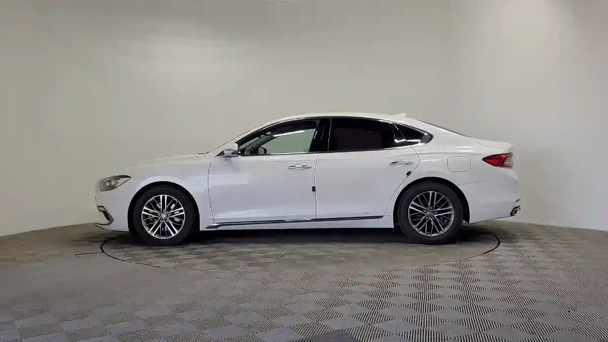 Hyundai Grandeur 2016 года за 9 700 000 тг. в Алматы