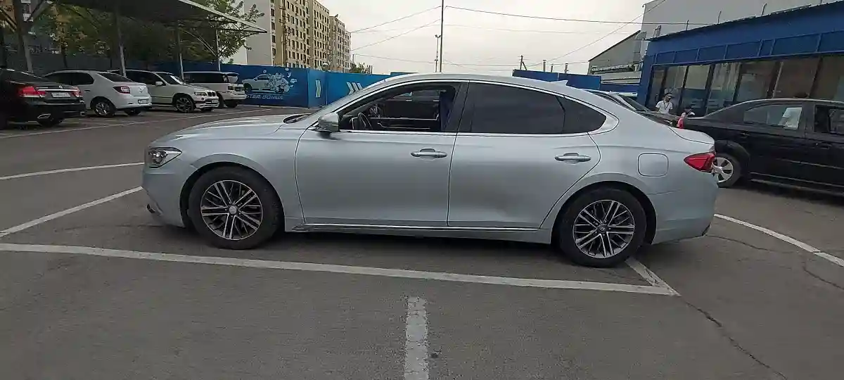 Hyundai Grandeur 2018 года за 11 000 000 тг. в Алматы
