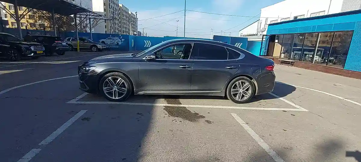 Hyundai Grandeur 2017 года за 12 800 000 тг. в Алматы