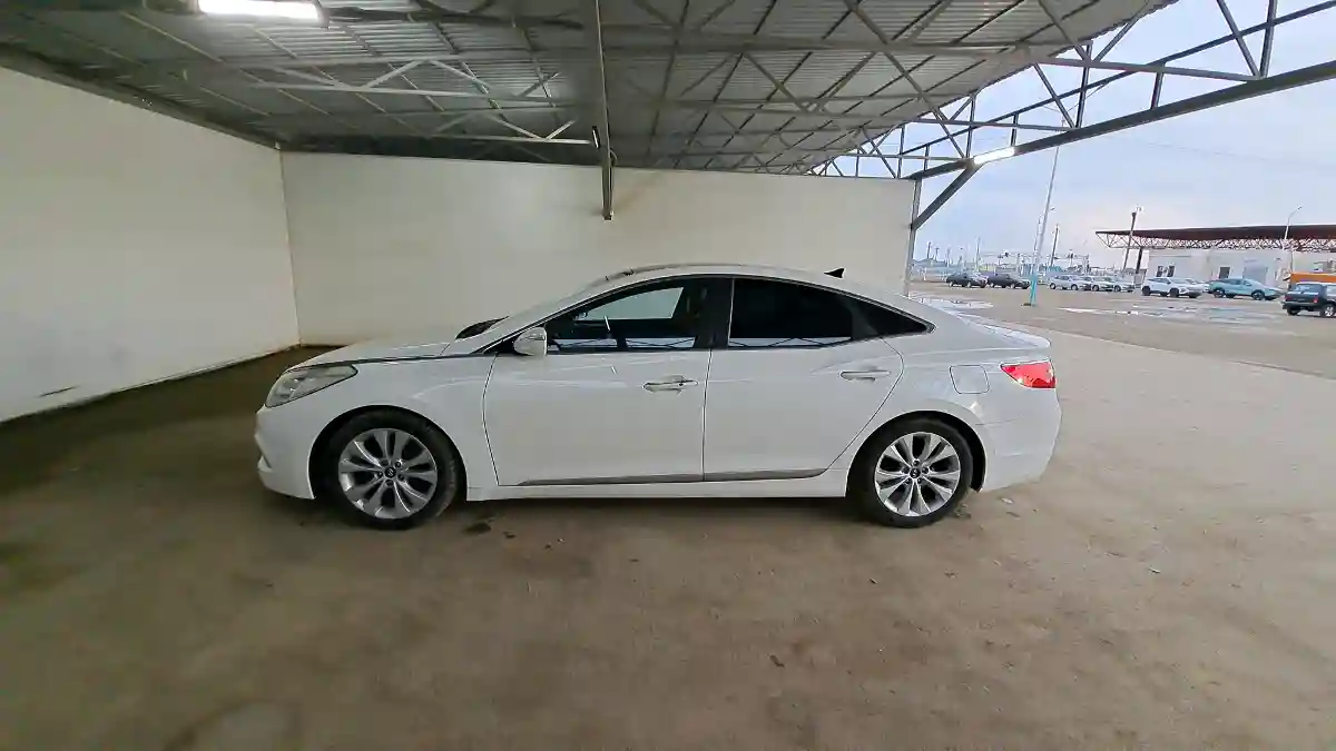 Hyundai Grandeur 2012 года за 8 560 000 тг. в Кызылорда