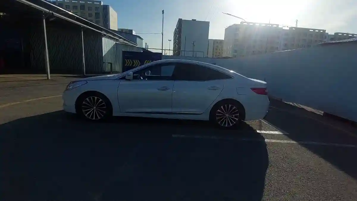 Hyundai Grandeur 2013 года за 9 000 000 тг. в Алматы