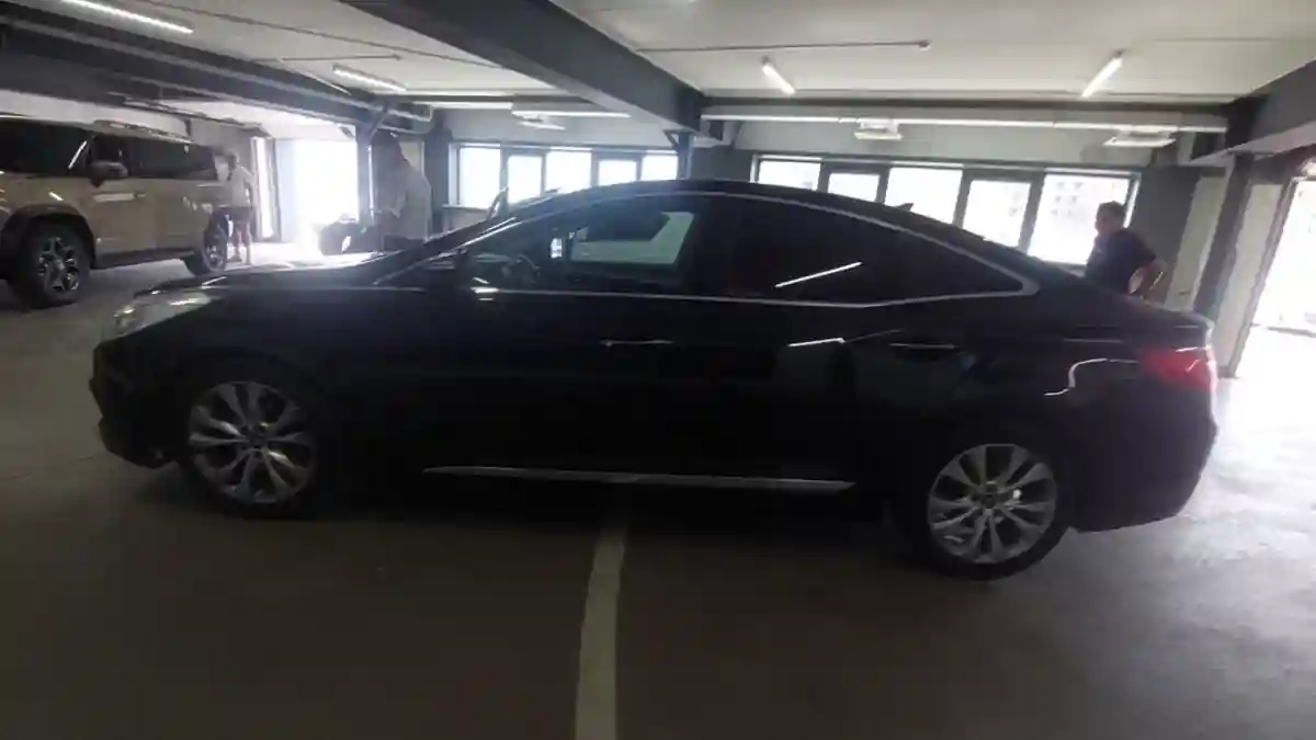 Hyundai Grandeur 2012 года за 9 000 000 тг. в Астана