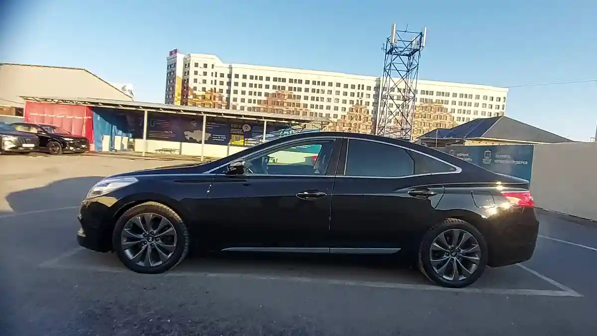 Hyundai Grandeur 2012 года за 9 490 000 тг. в Шымкент