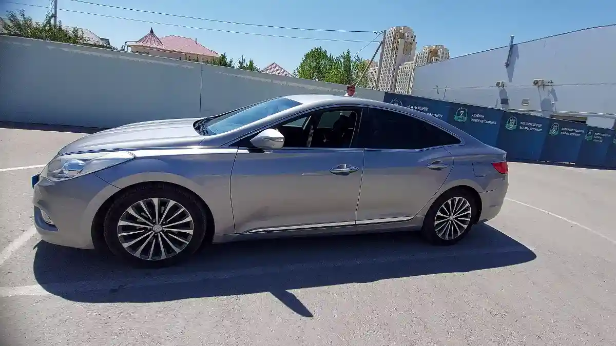 Hyundai Grandeur 2013 года за 9 690 000 тг. в Шымкент