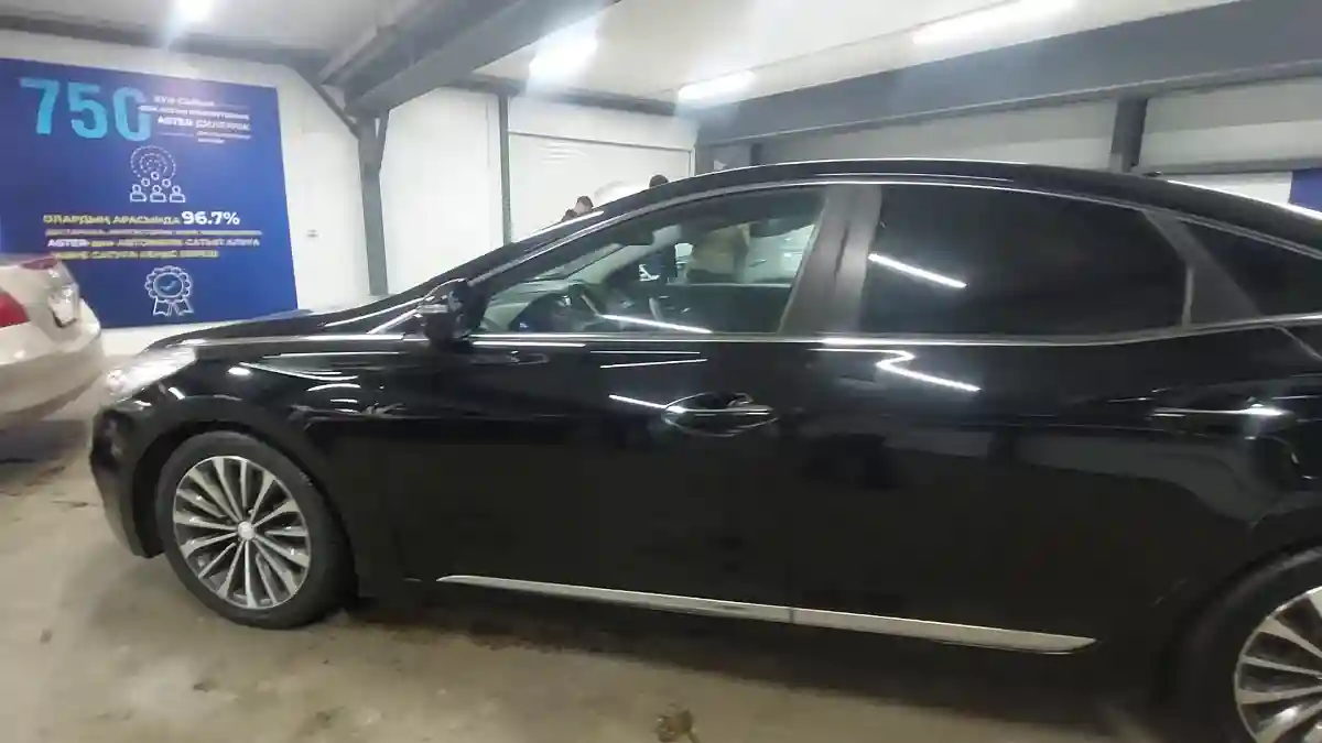 Hyundai Grandeur 2013 года за 8 800 000 тг. в Астана