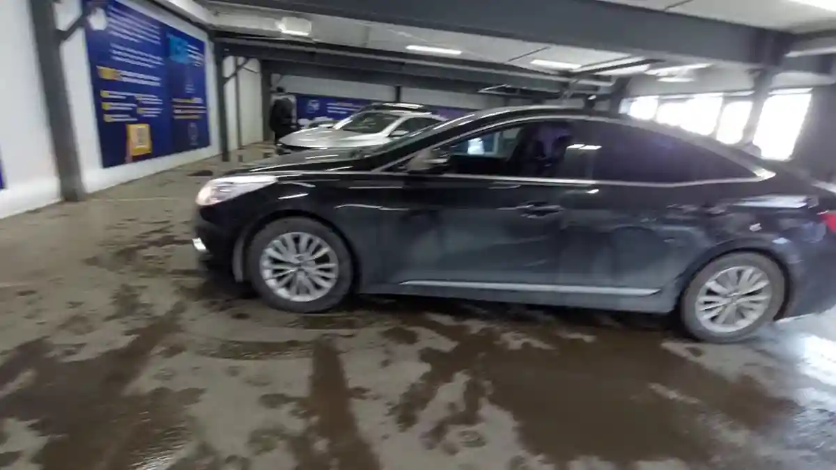 Hyundai Grandeur 2014 года за 9 000 000 тг. в Астана