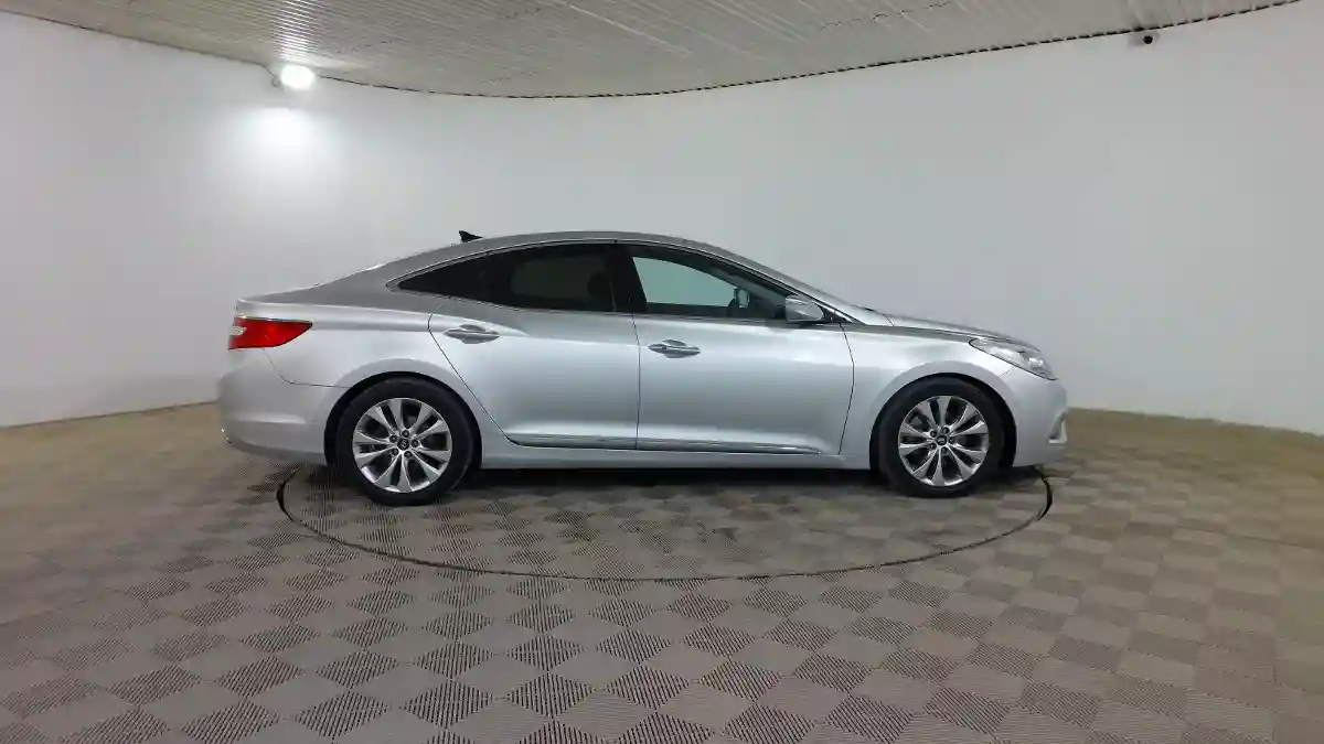 Hyundai Grandeur 2011 года за 9 390 000 тг. в Шымкент