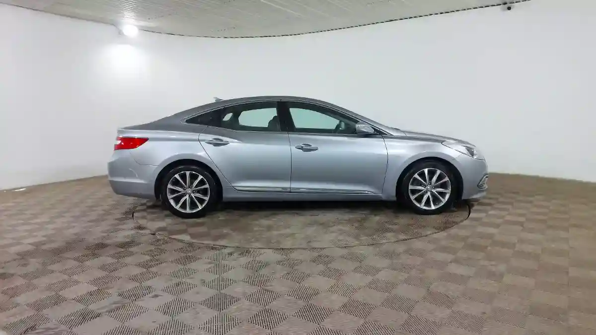 Hyundai Grandeur 2015 года за 9 490 000 тг. в Шымкент