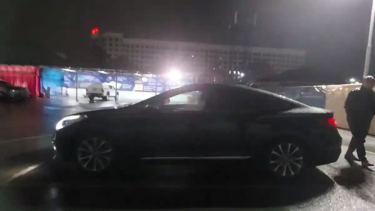 Hyundai Grandeur 2015 года за 9 000 000 тг. в Шымкент