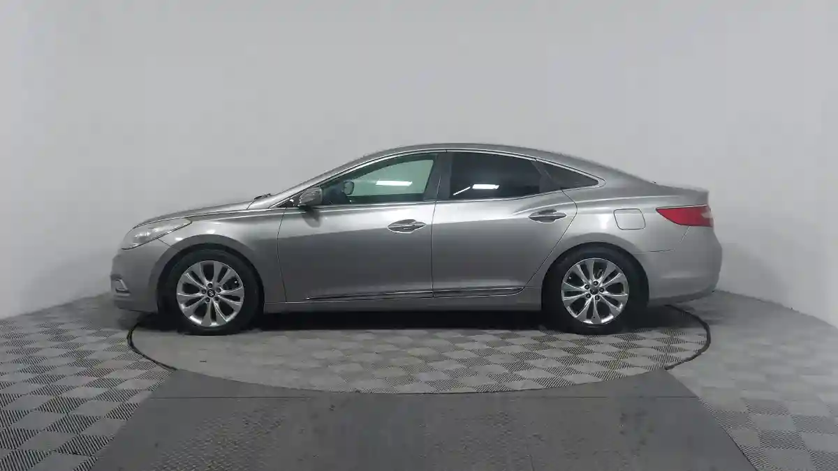 Hyundai Grandeur 2013 года за 7 400 000 тг. в Астана