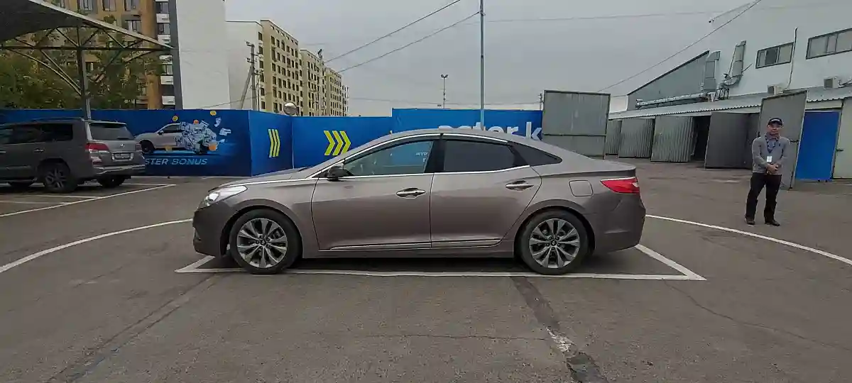 Hyundai Grandeur 2013 года за 7 800 000 тг. в Алматы