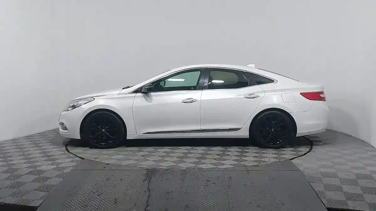 Hyundai Grandeur 2013 года за 7 900 000 тг. в Астана