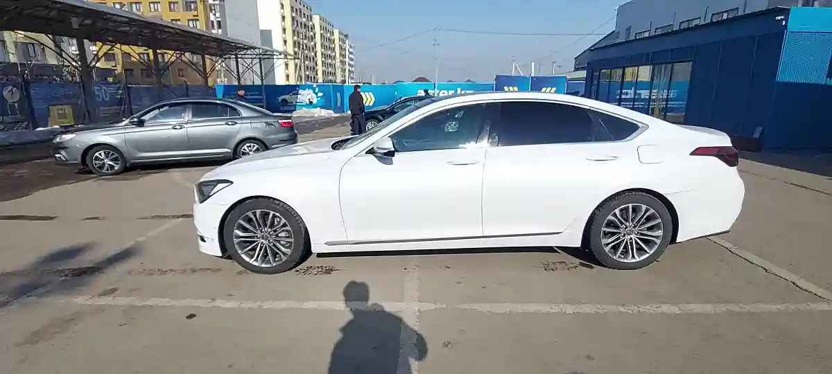 Hyundai Genesis 2014 года за 12 000 000 тг. в Алматы