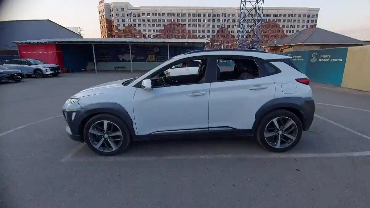 Hyundai Kona 2019 года за 9 000 000 тг. в Шымкент