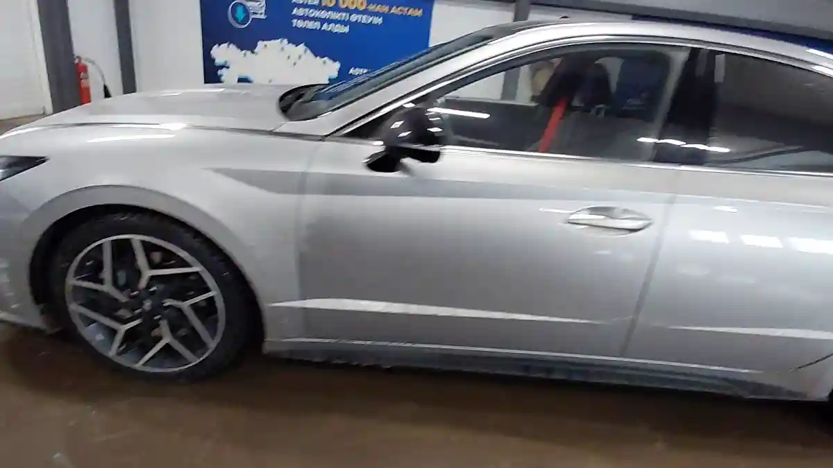 Hyundai Sonata 2021 года за 11 700 000 тг. в Астана