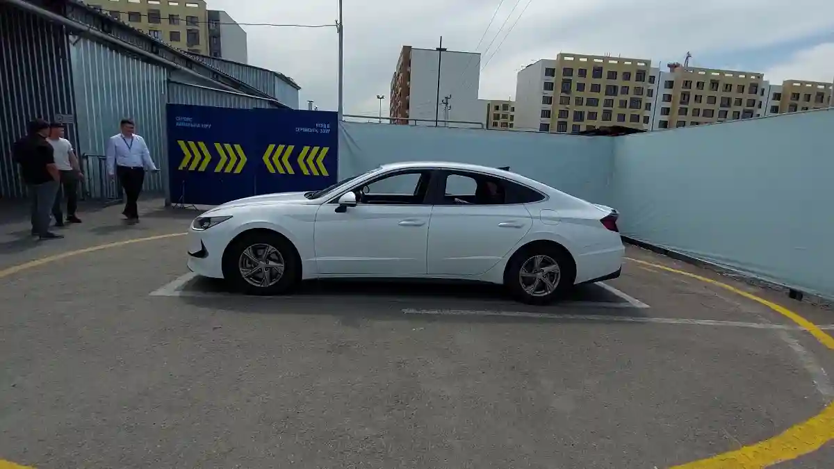 Hyundai Sonata 2019 года за 10 000 000 тг. в Алматы