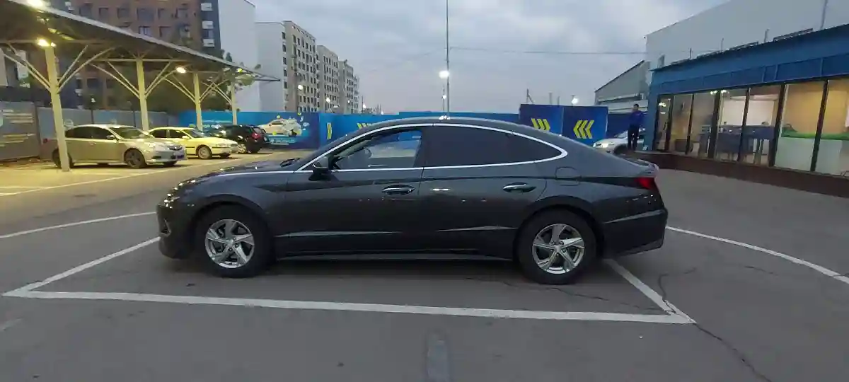 Hyundai Sonata 2019 года за 10 500 000 тг. в Алматы