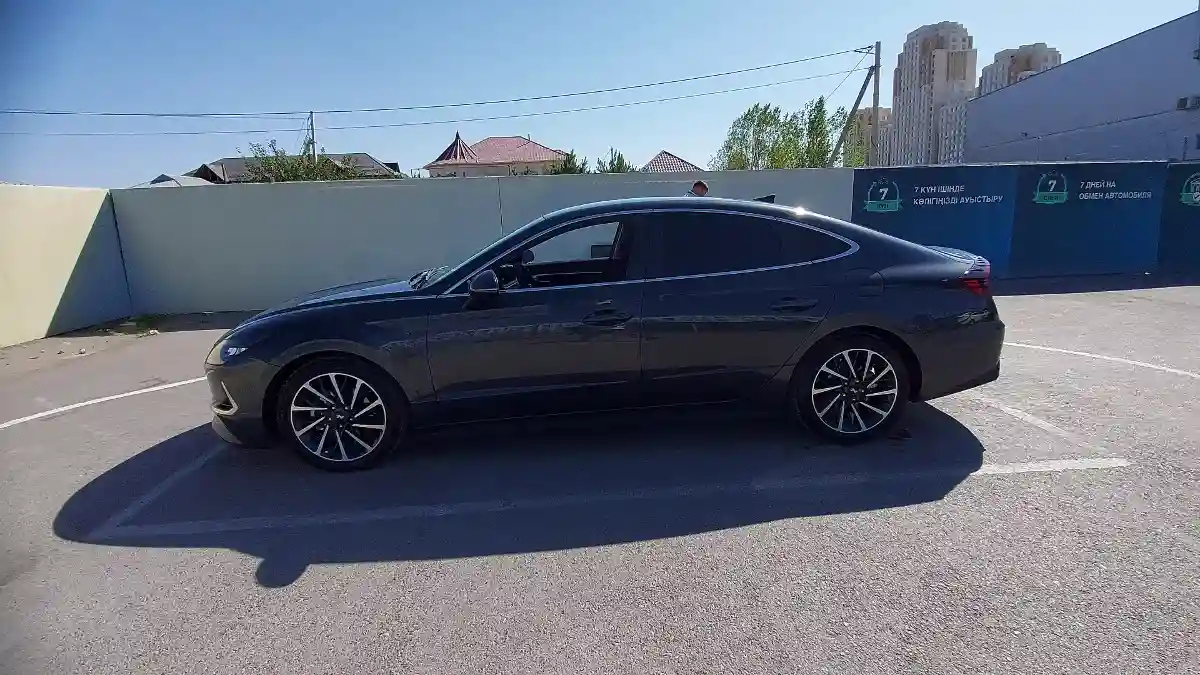 Hyundai Sonata 2021 года за 12 000 000 тг. в Шымкент