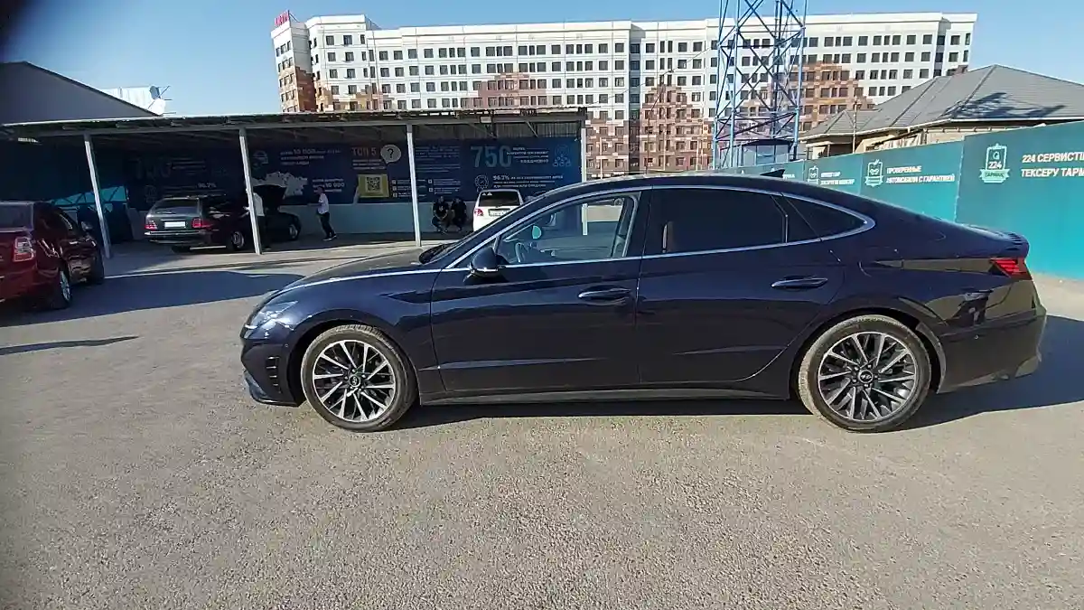 Hyundai Sonata 2020 года за 12 000 000 тг. в Шымкент