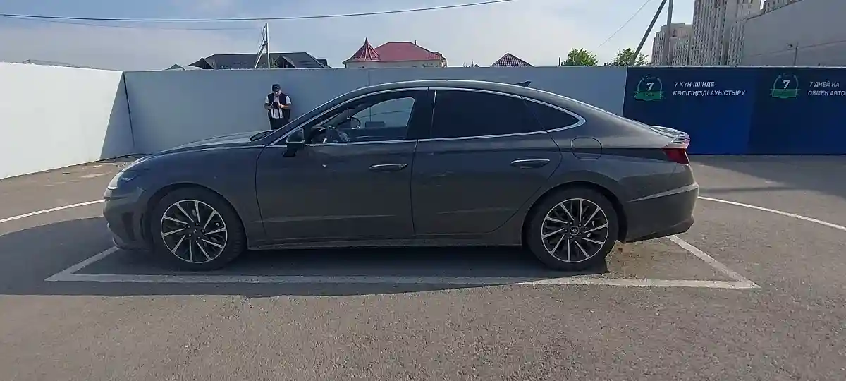 Hyundai Sonata 2019 года за 11 200 000 тг. в Шымкент