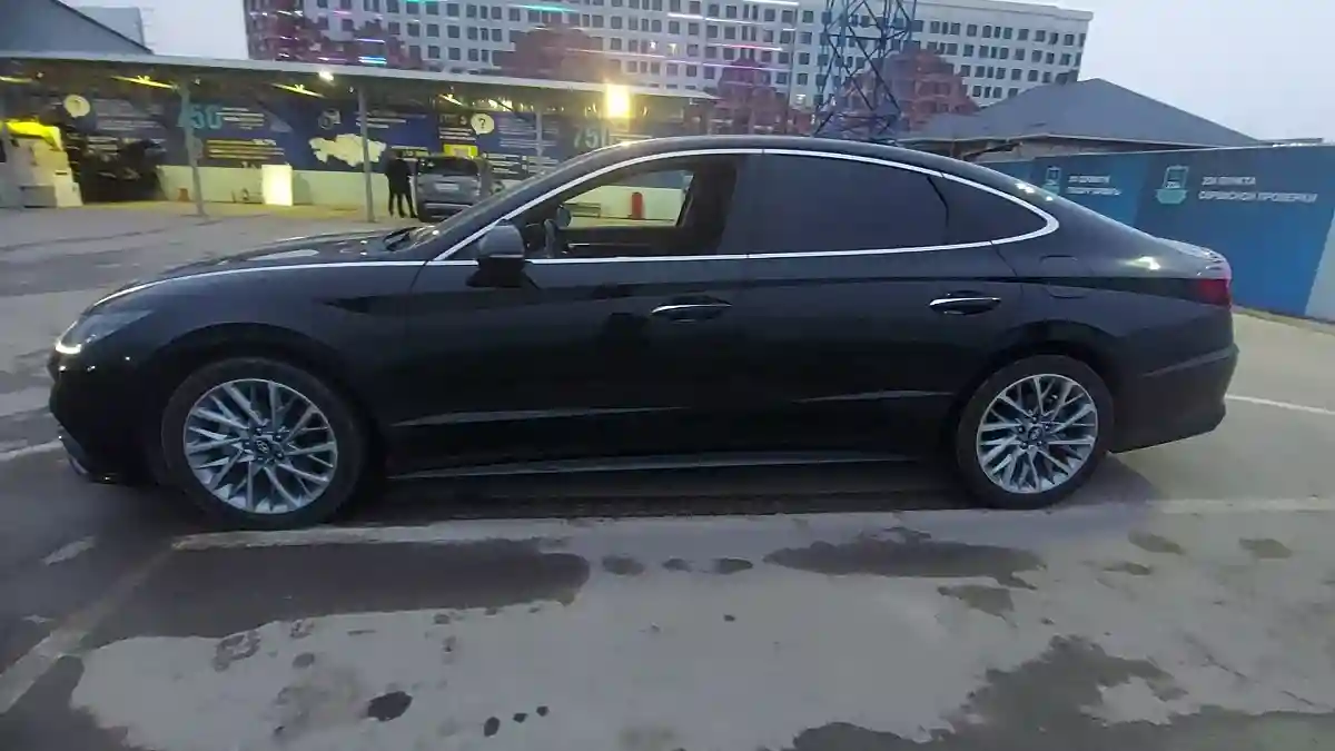 Hyundai Sonata 2020 года за 9 500 000 тг. в Шымкент