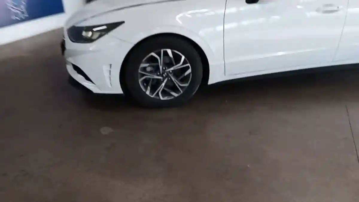Hyundai Sonata 2021 года за 12 000 000 тг. в Астана