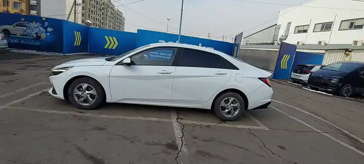 Hyundai Avante 2021 года за 9 000 000 тг. в Алматы