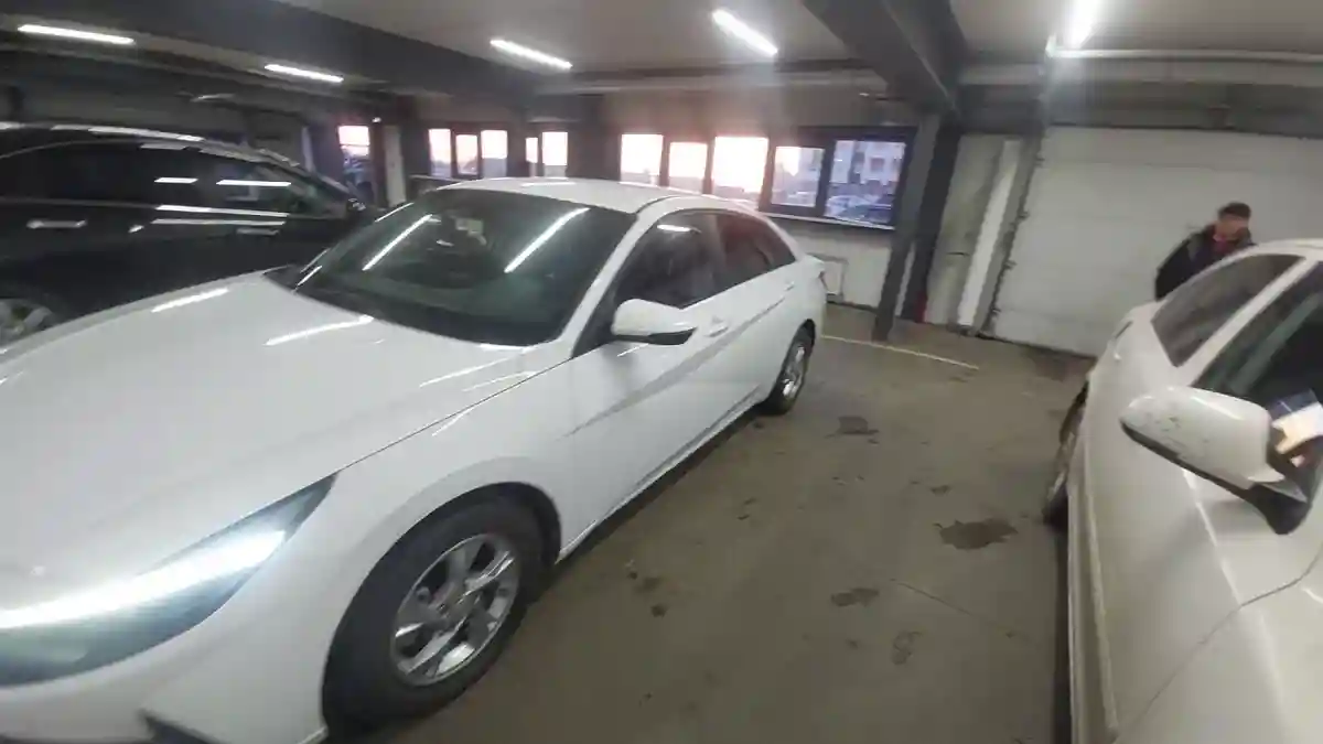 Hyundai Avante 2021 года за 9 000 000 тг. в Астана