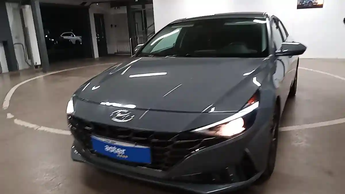 Hyundai Elantra 2022 года за 10 000 000 тг. в Астана