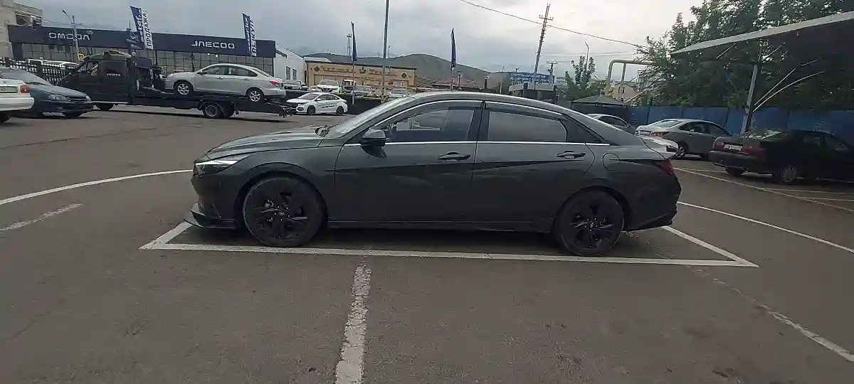 Hyundai Avante 2021 года за 10 000 000 тг. в Алматы