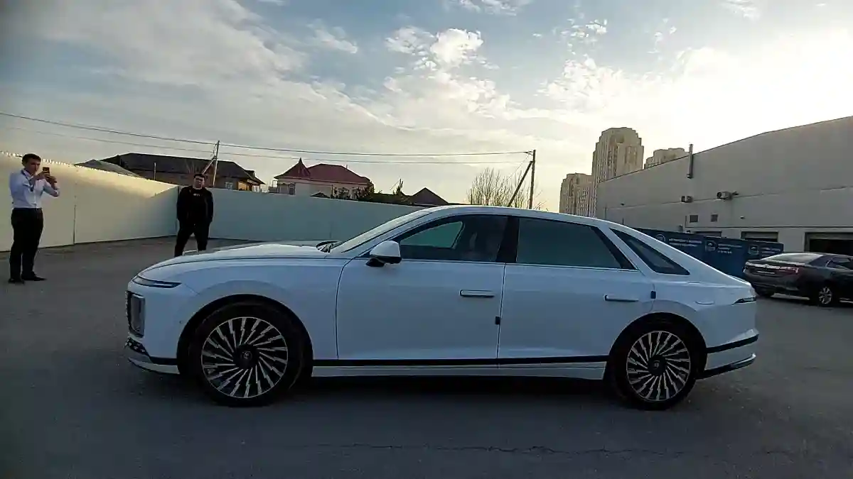 Hyundai Grandeur 2024 года за 23 000 000 тг. в Шымкент