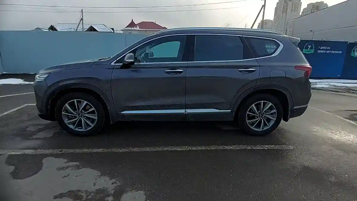 Hyundai Santa Fe 2020 года за 13 000 000 тг. в Шымкент